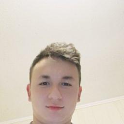  Назар
