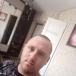  Евгений